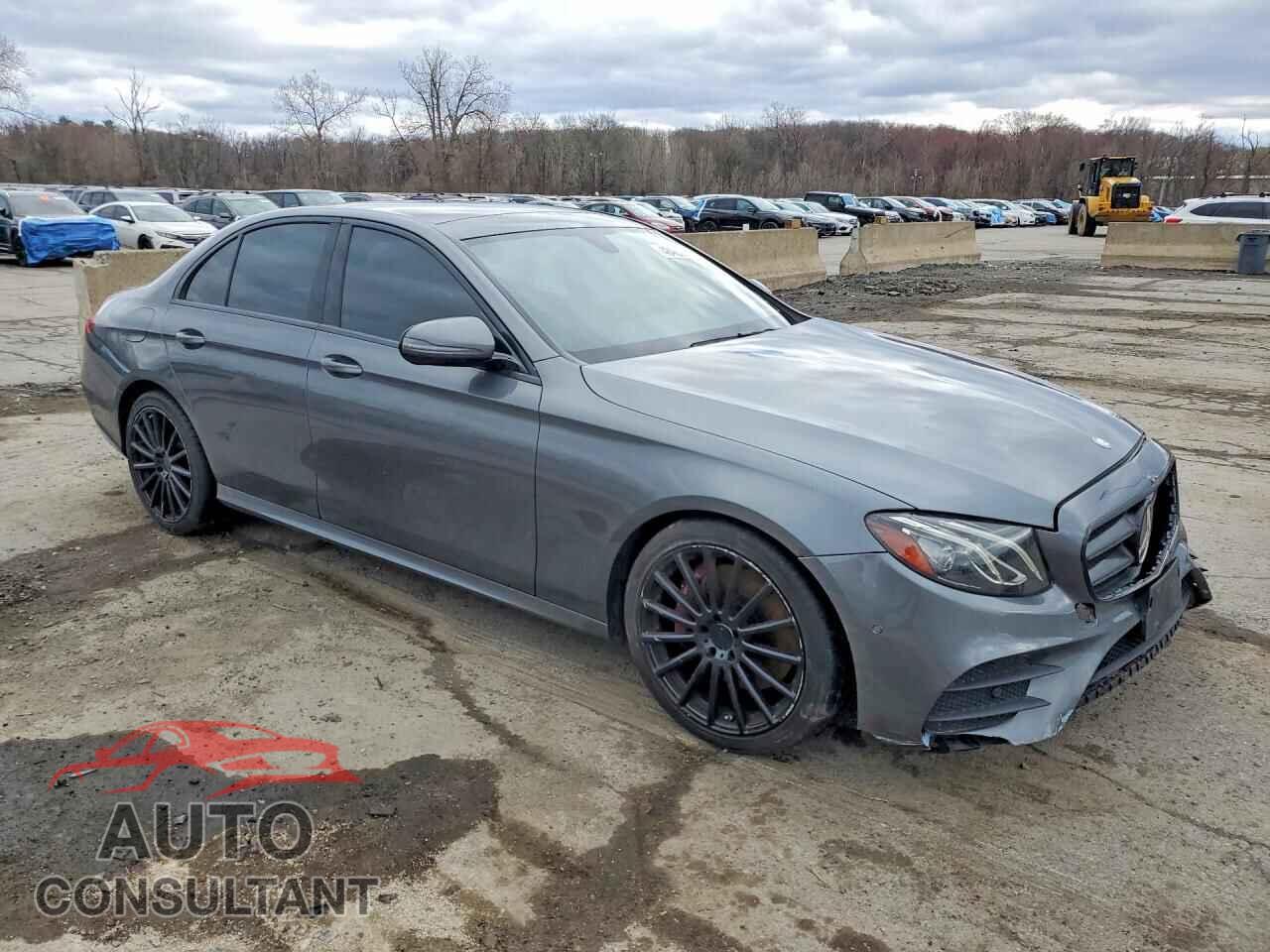 MERCEDES-BENZ E-CLASS 2017 - WDDZF4KB7HA131935