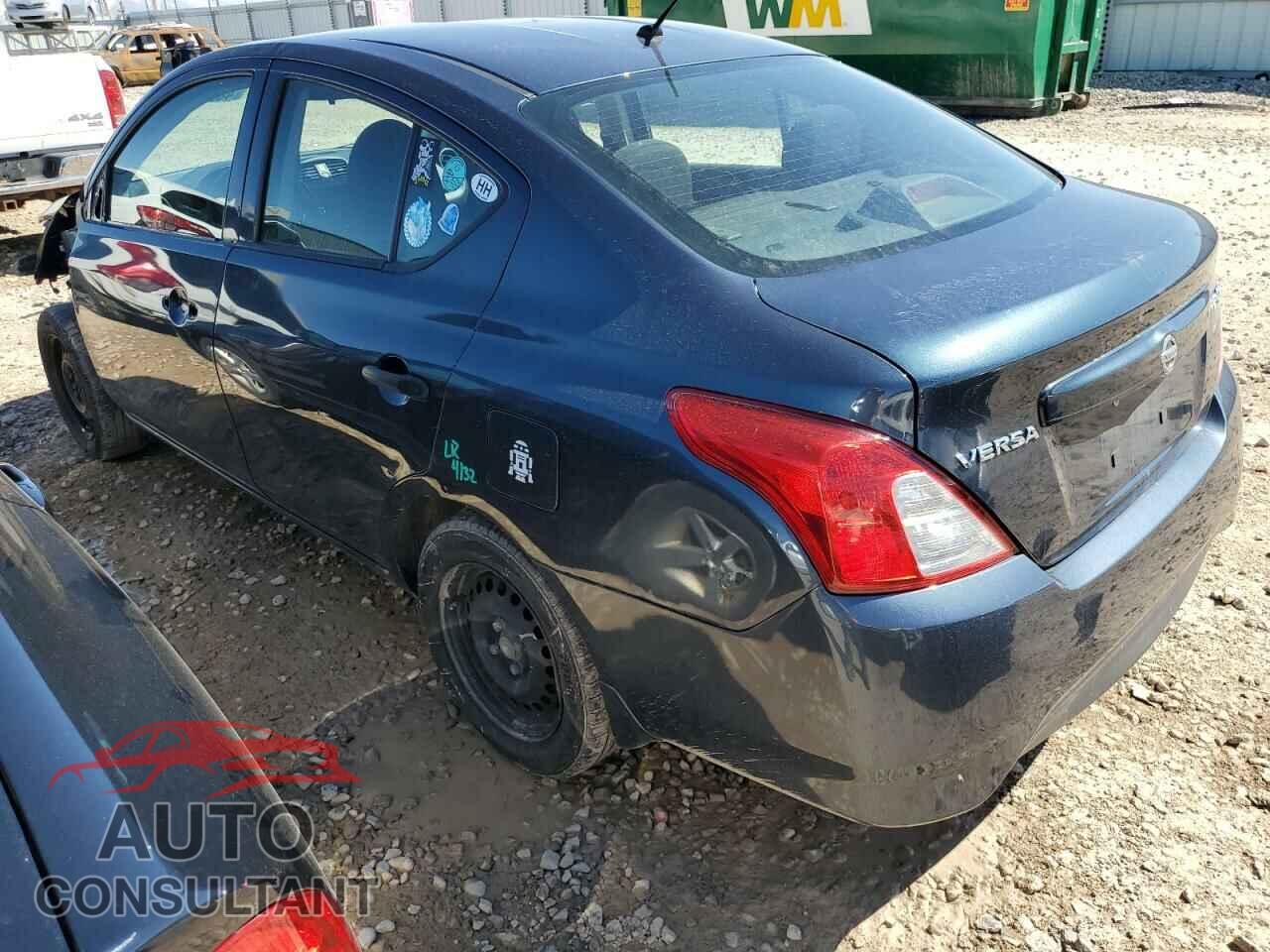 NISSAN VERSA 2017 - 3N1CN7AP2HL856131