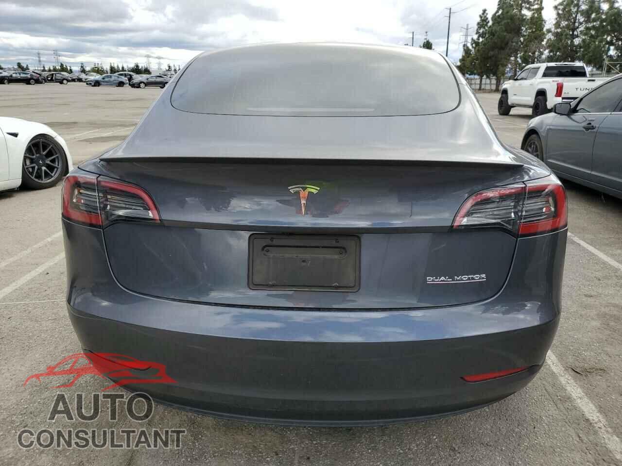 TESLA MODEL 3 2023 - 5YJ3E1EC9PF633549