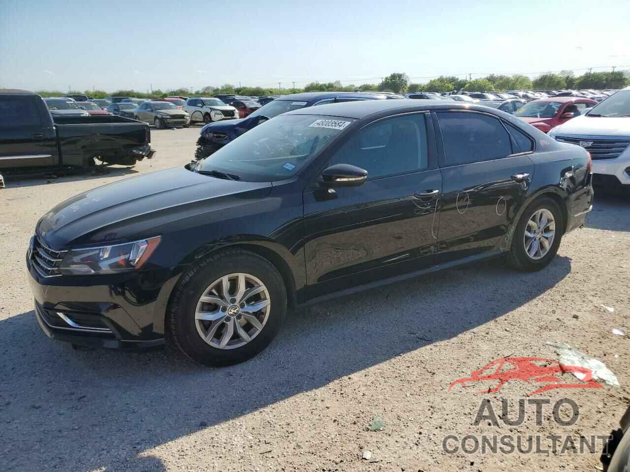 VOLKSWAGEN PASSAT 2018 - 1VWAA7A3XJC025682