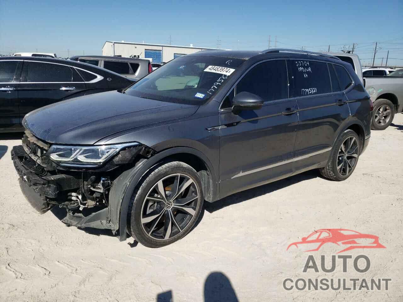 VOLKSWAGEN TIGUAN 2022 - 3VV4B7AX4NM097466