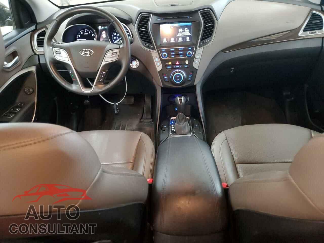 HYUNDAI SANTA FE 2017 - 5NMZU3LB4HH015686