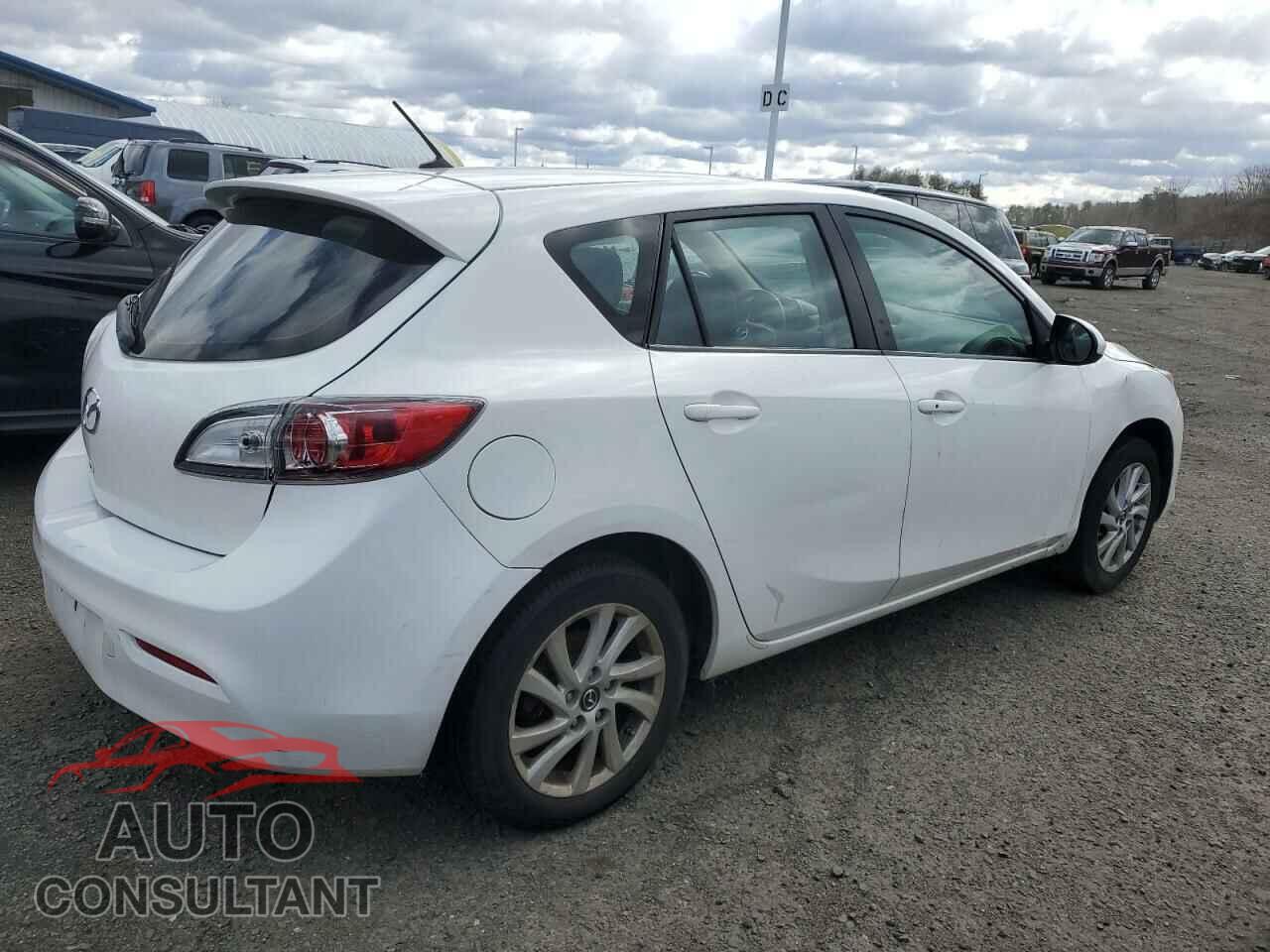 MAZDA 3 2013 - JM1BL1MP7D1790748