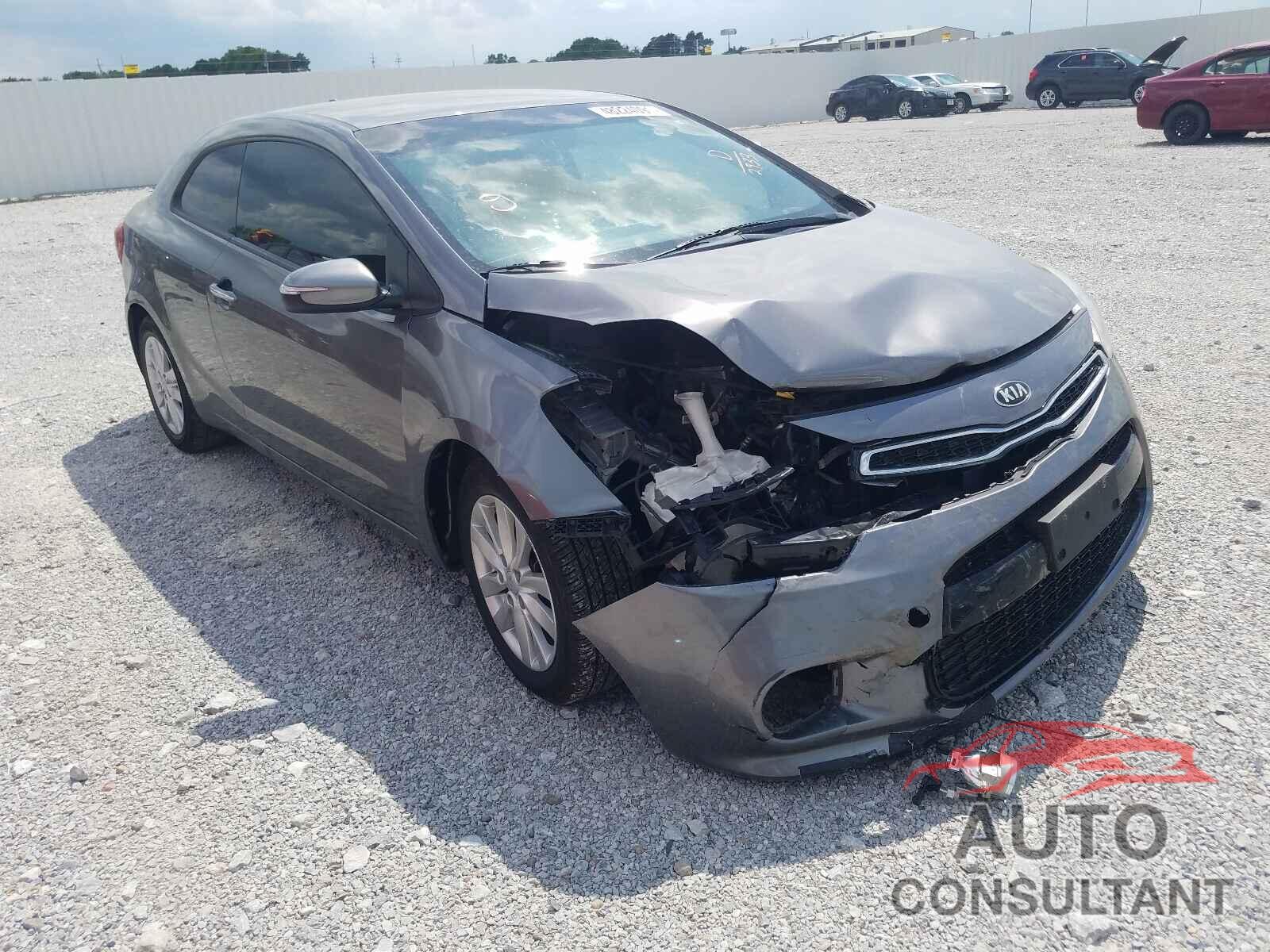 KIA FORTE 2016 - KNAFX6A8XG5632933