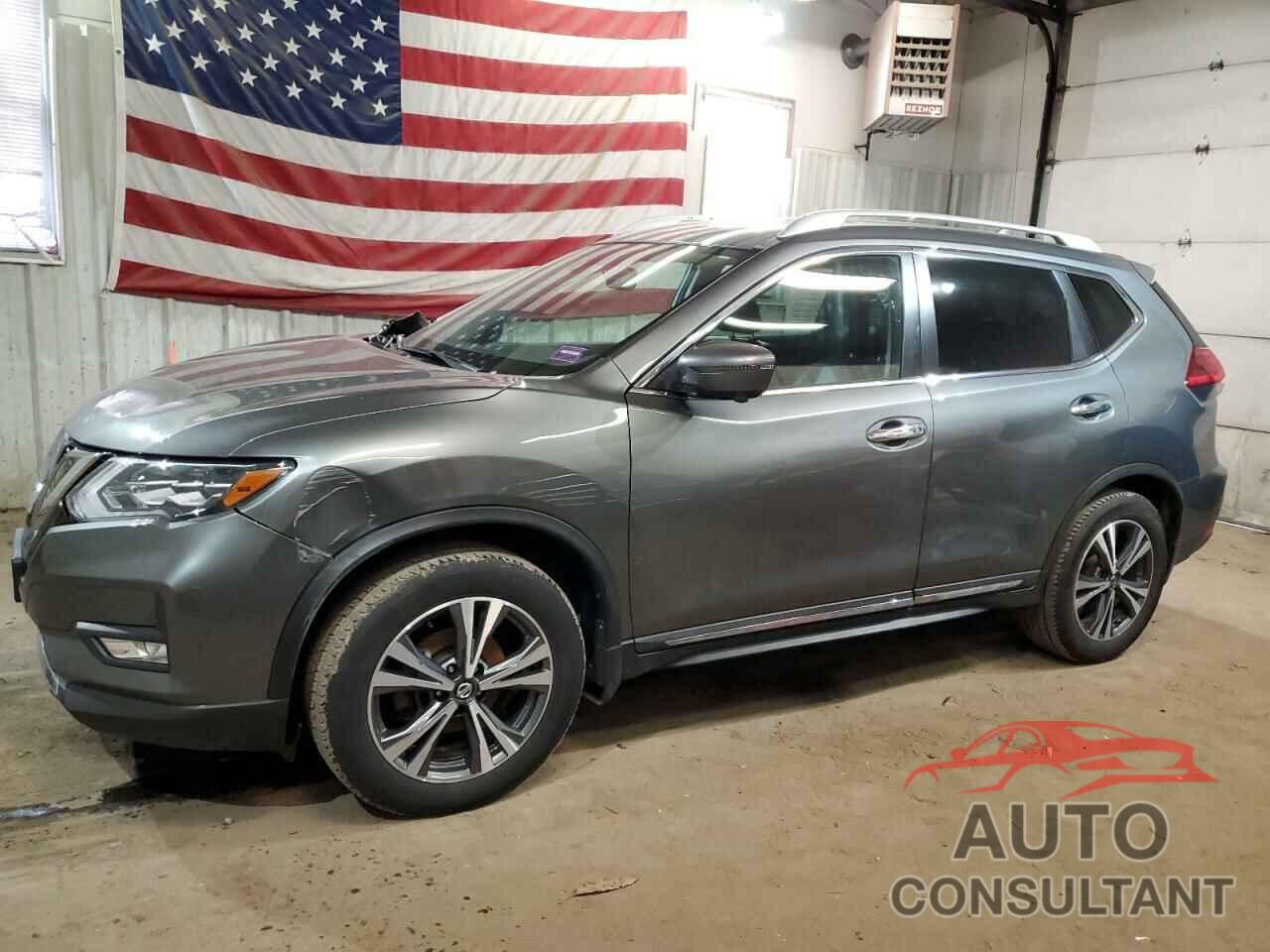 NISSAN ROGUE 2017 - 5N1AT2MV1HC760098