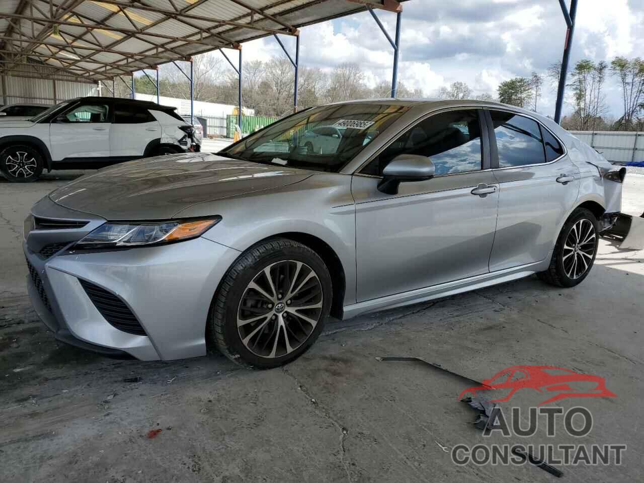 TOYOTA CAMRY 2018 - 4T1B11HK4JU576326