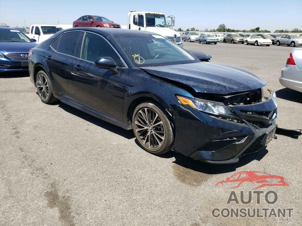 TOYOTA CAMRY 2018 - JTNB11HK4J3030664