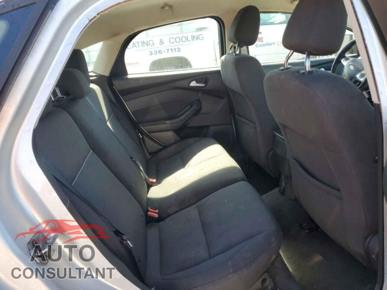 FORD FOCUS 2012 - 1FAHP3M21CL201099