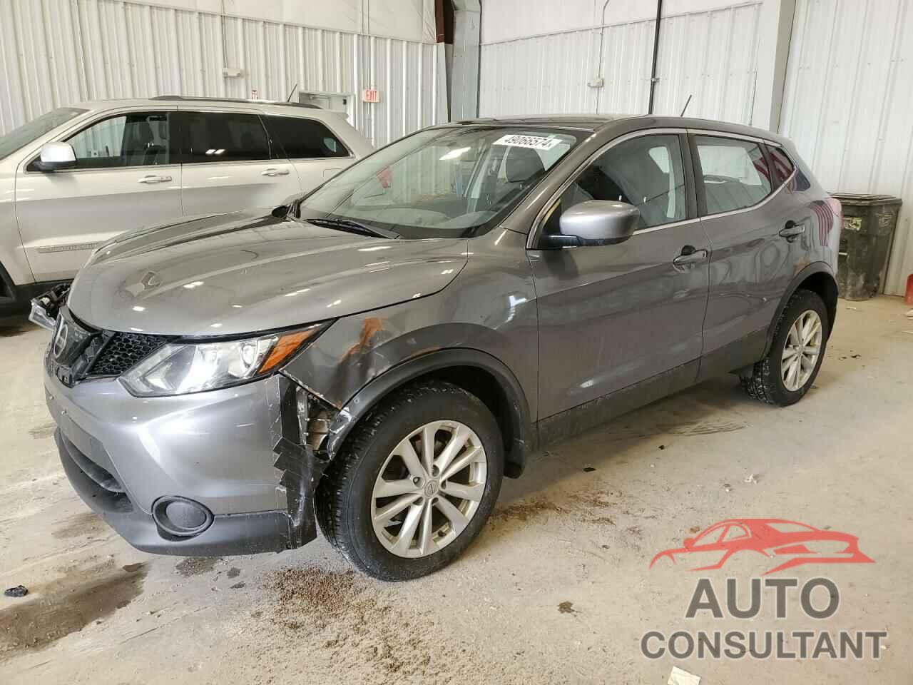 NISSAN ROGUE 2018 - JN1BJ1CR2JW281516