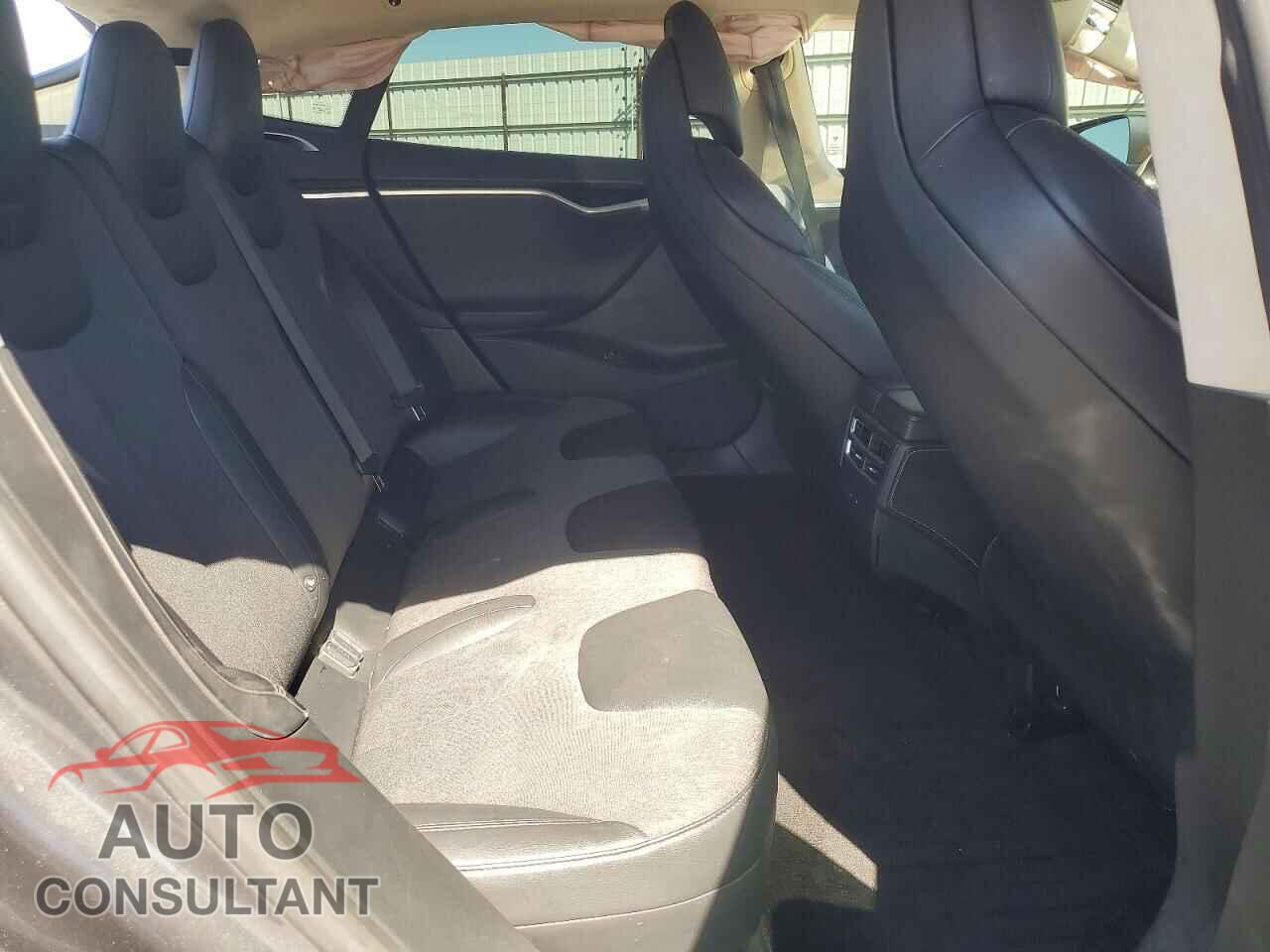 TESLA MODEL S 2017 - 5YJSA1E29HF184406