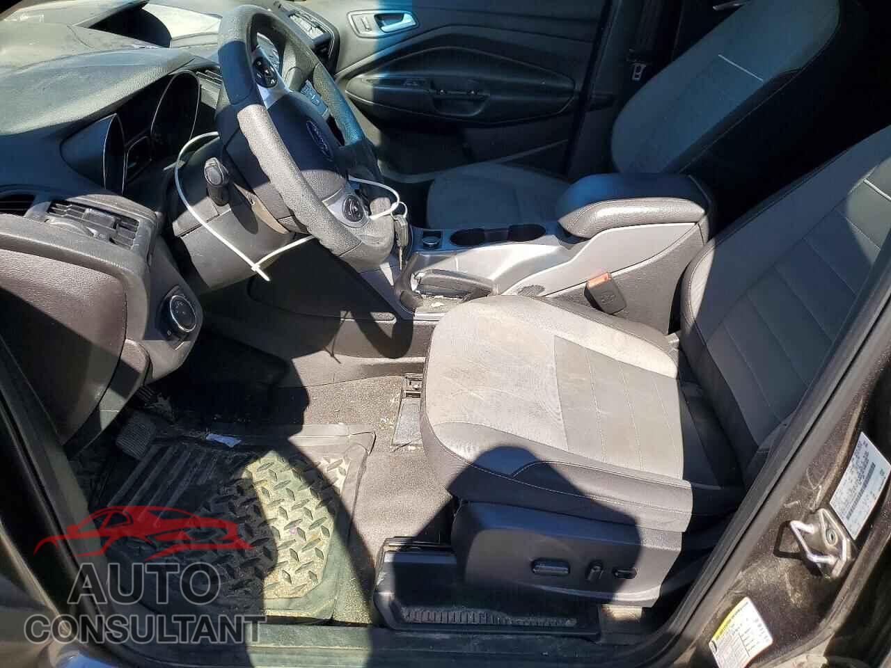FORD ESCAPE 2015 - 1FMCU0G77FUA65364