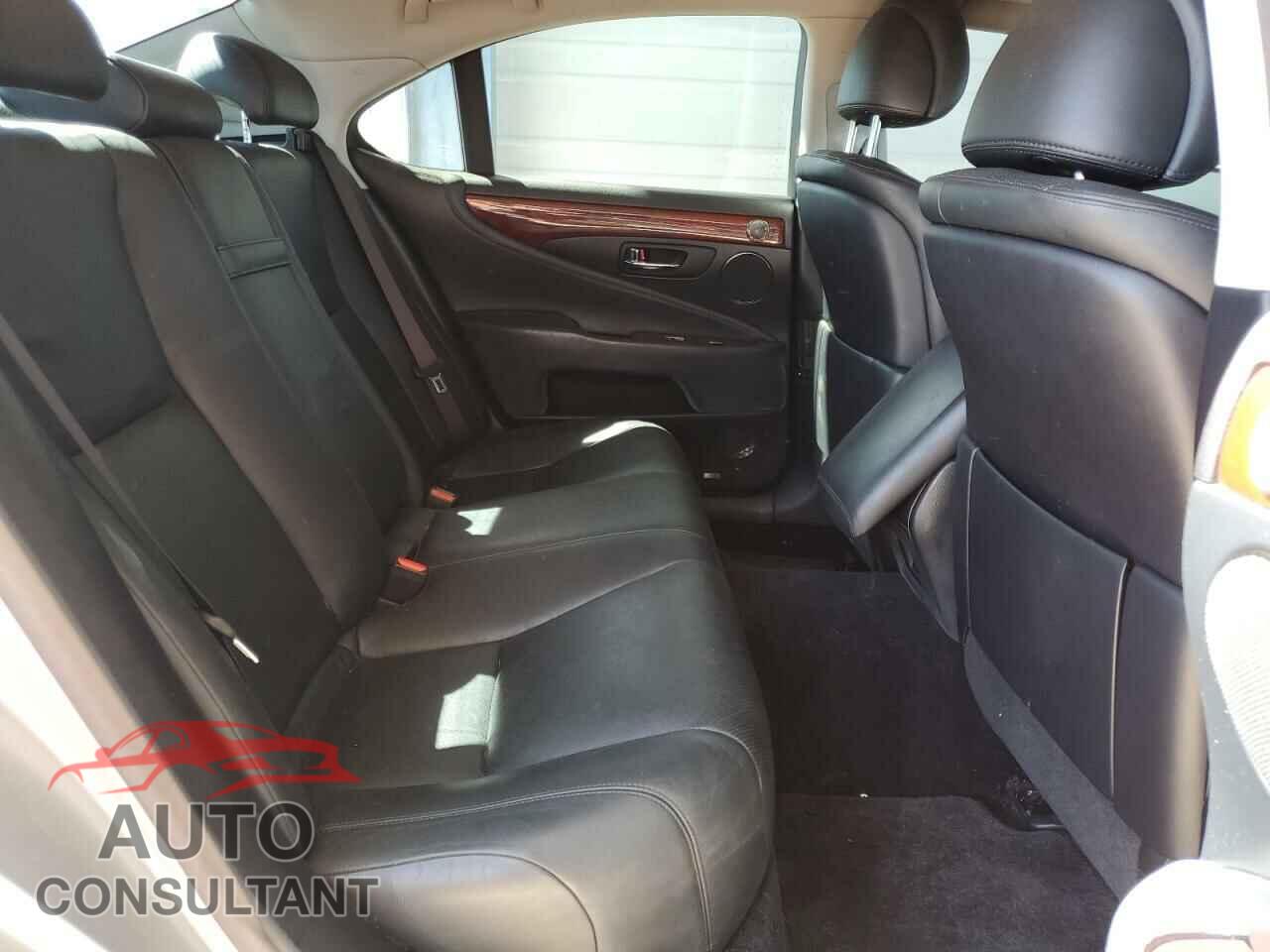 LEXUS LS460 2012 - JTHBL5EF2C5111455