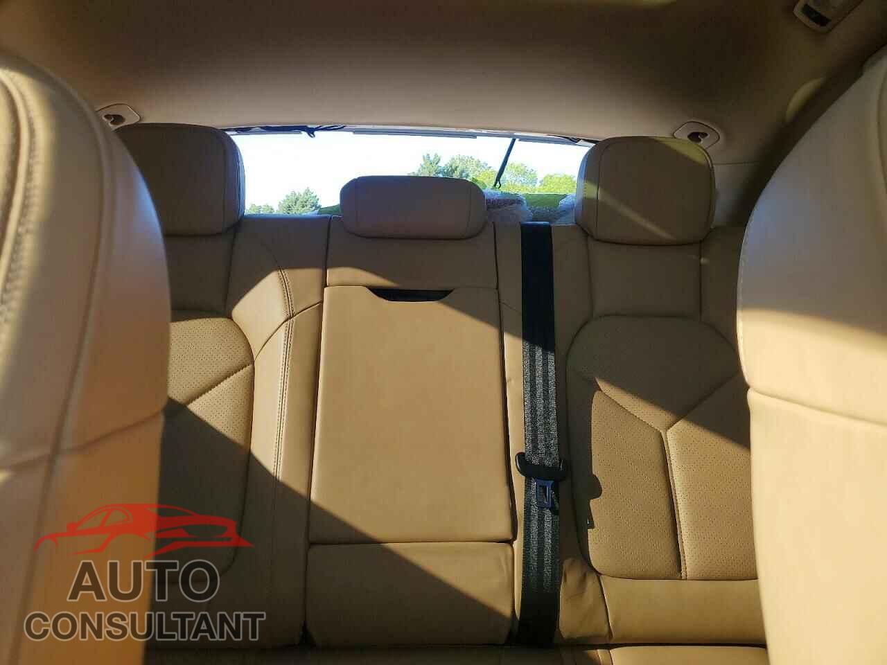 PORSCHE MACAN 2016 - WP1AB2A57GLB41059