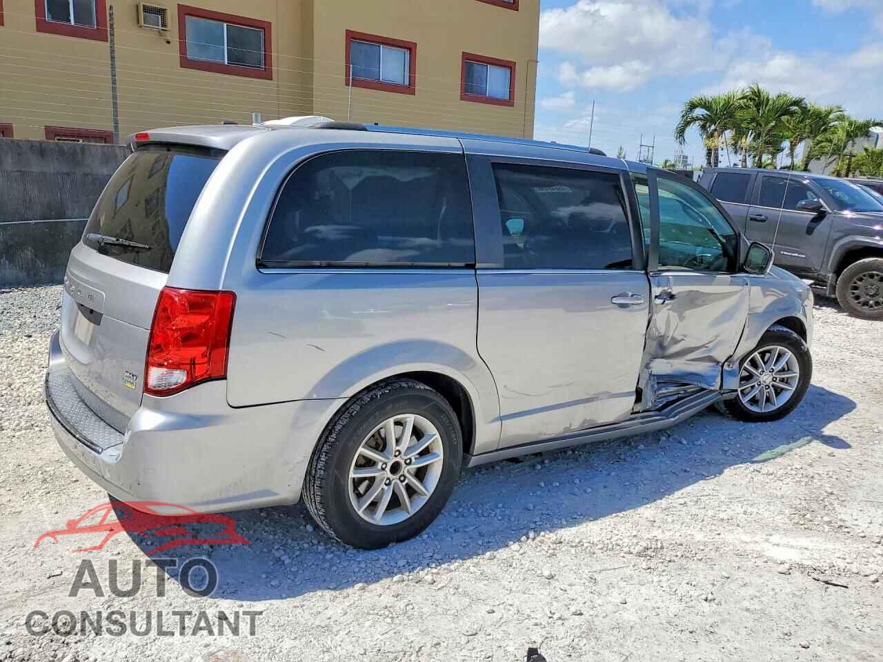 DODGE CARAVAN 2018 - 2C4RDGCG9JR324844