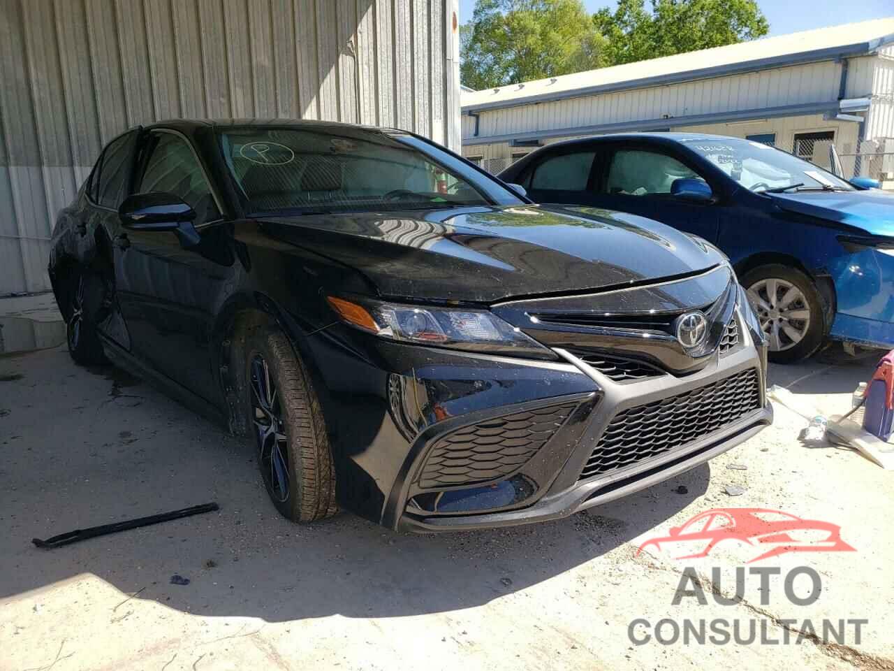 TOYOTA CAMRY 2021 - 4T1G11AK1MU529744