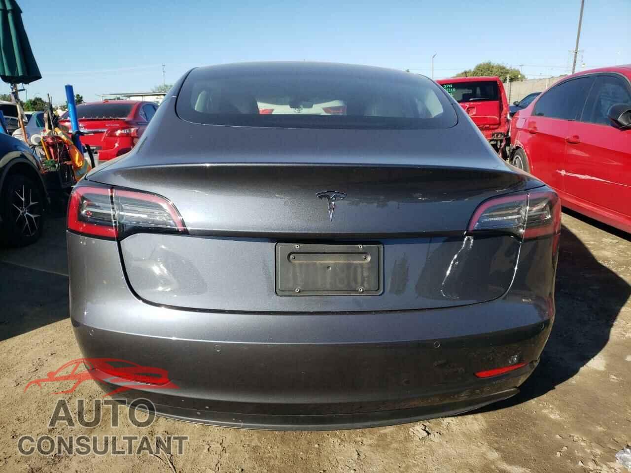 TESLA MODEL 3 2021 - 5YJ3E1EA1MF927859