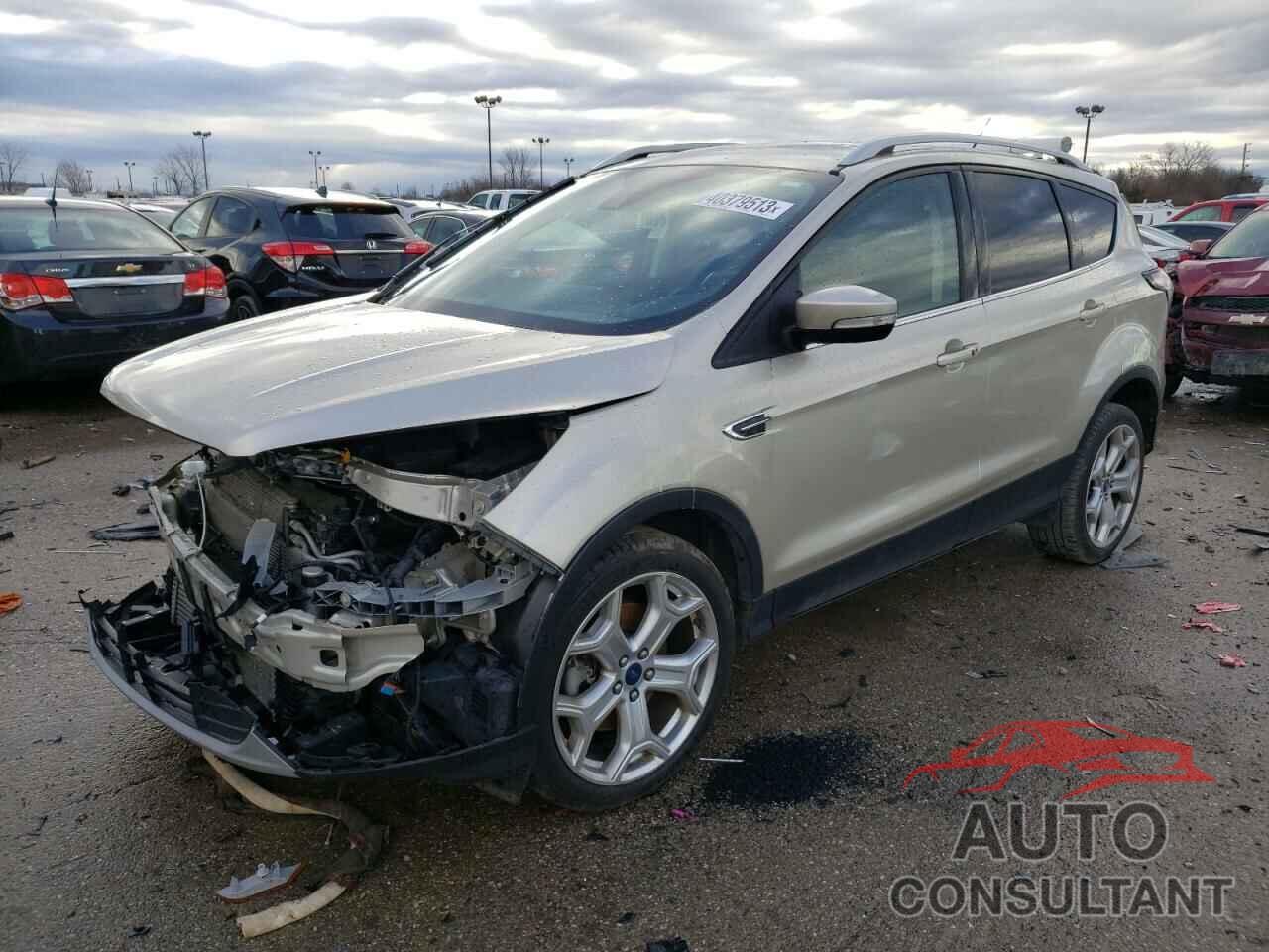 FORD ESCAPE 2017 - 1FMCU9J9XHUC32947
