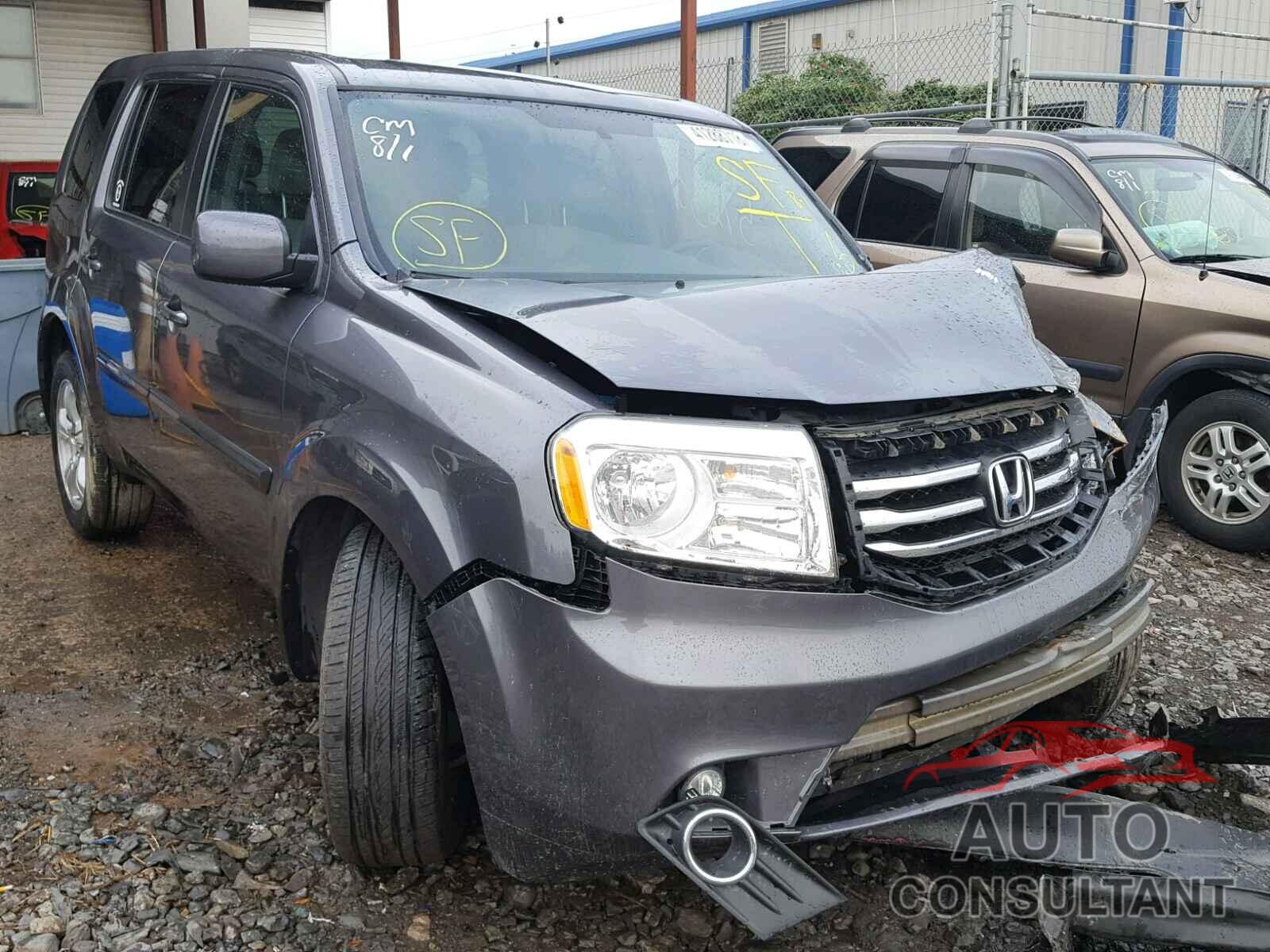 HONDA PILOT 2015 - 5FNYF4H45FB012266