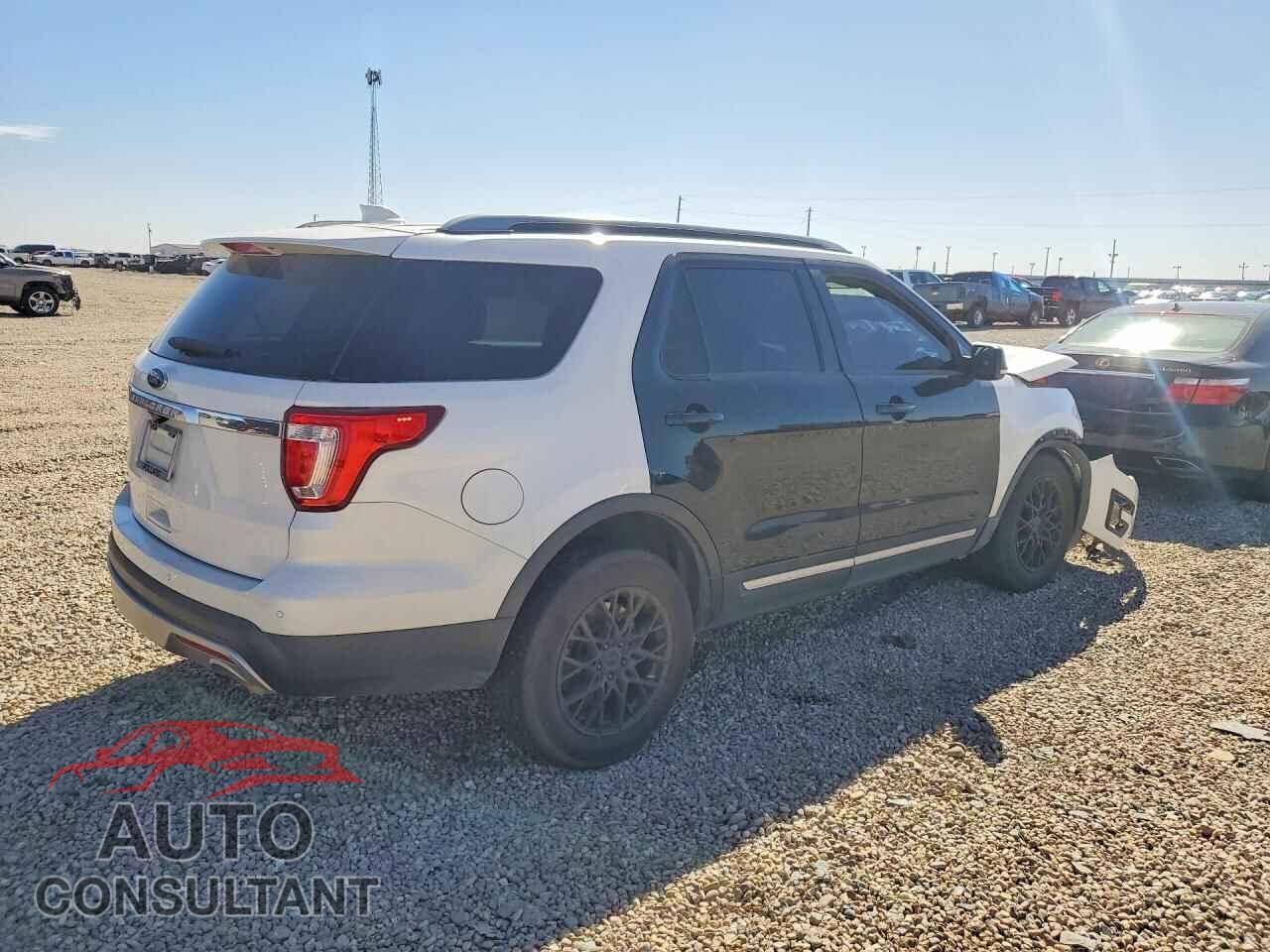 FORD EXPLORER 2017 - 1FM5K7D80HGA86756