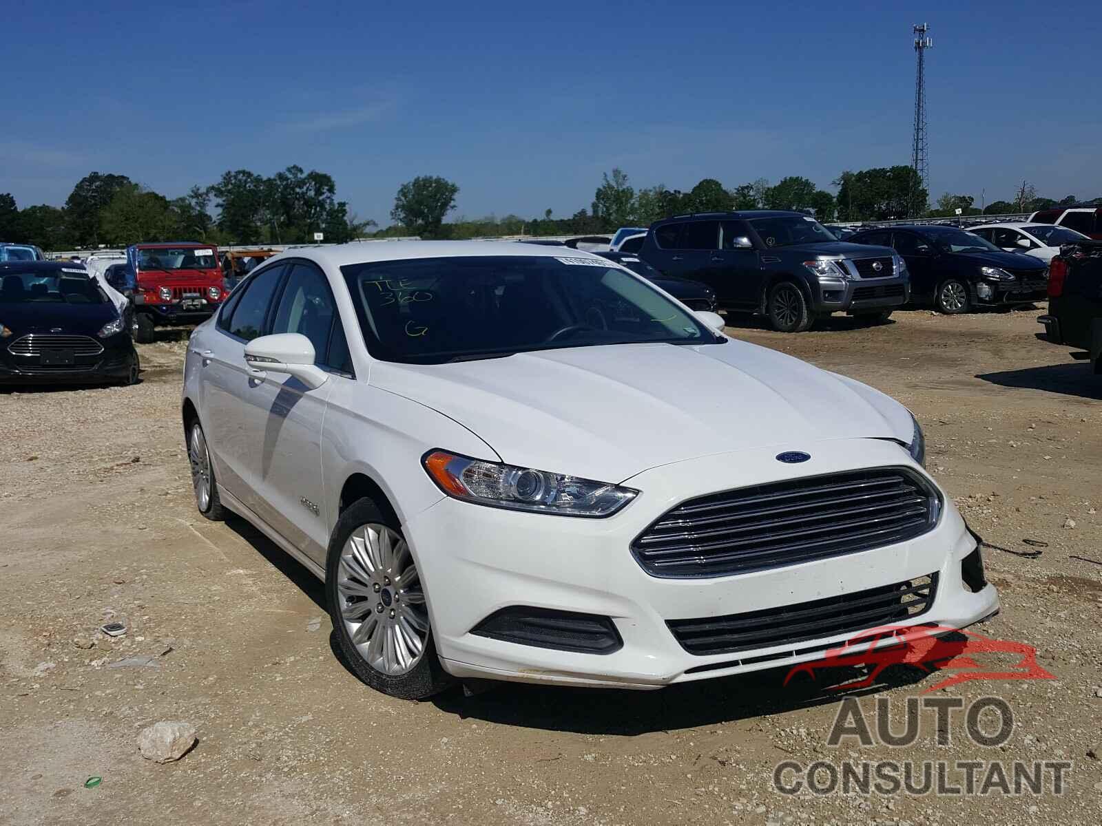 FORD FUSION 2016 - 3FA6P0LU8GR368723