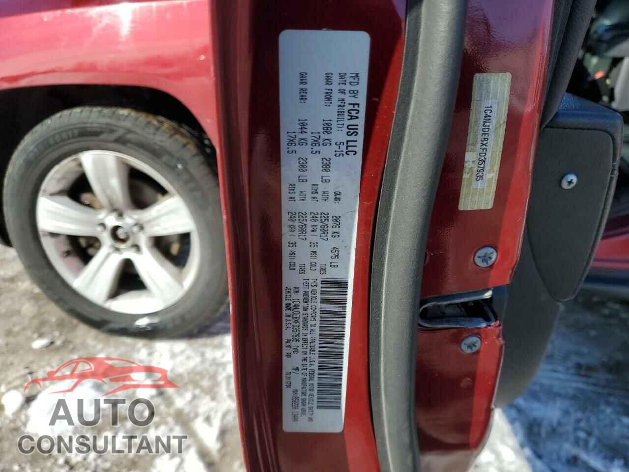JEEP COMPASS 2015 - 1C4NJDEBXFD357935