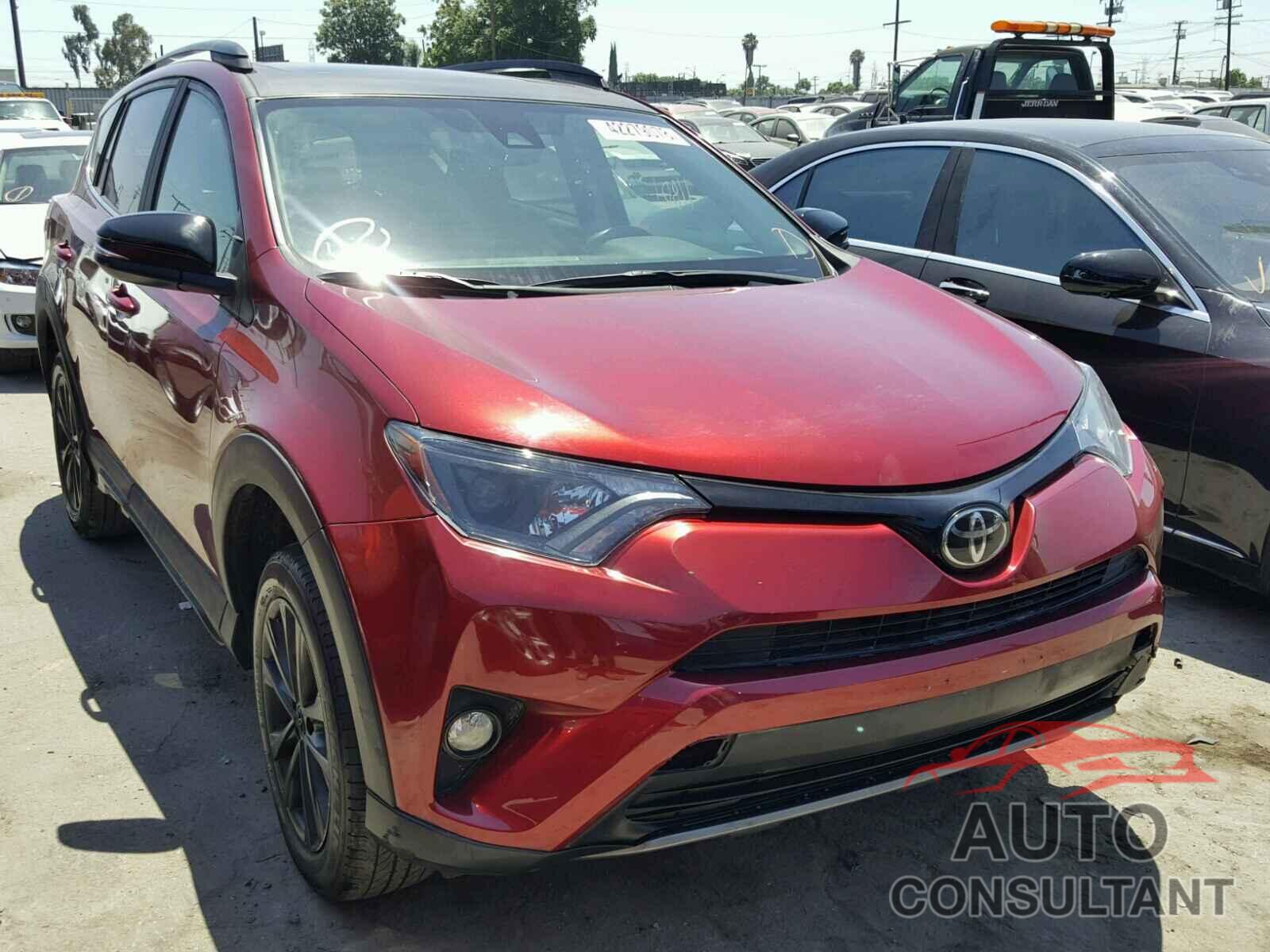 TOYOTA RAV4 XLE 2018 - 2T3WFREV2JW421104