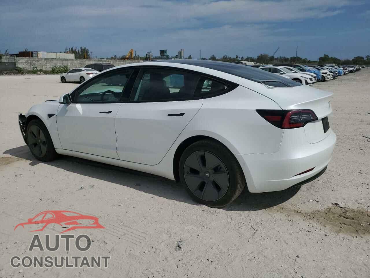 TESLA MODEL 3 2022 - 5YJ3E1EB5NF103082