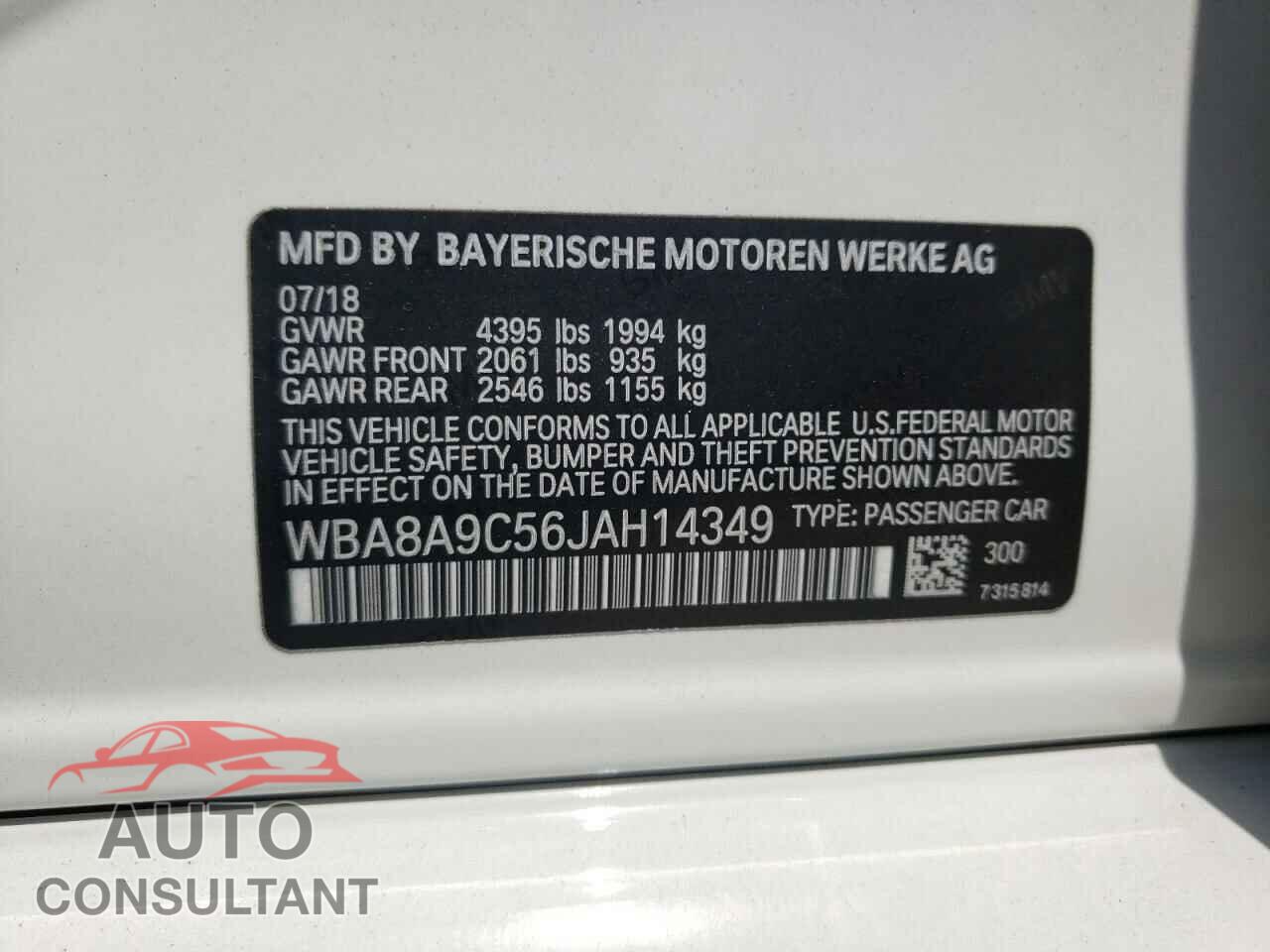 BMW 3 SERIES 2018 - WBA8A9C56JAH14349