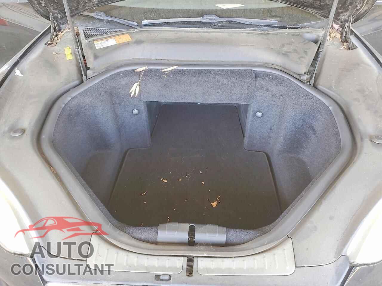 TESLA MODEL S 2013 - 5YJSA1AC1DFP10729