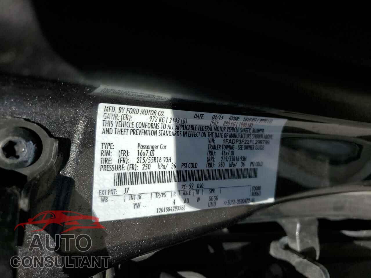FORD FOCUS 2015 - 1FADP3F22FL299799