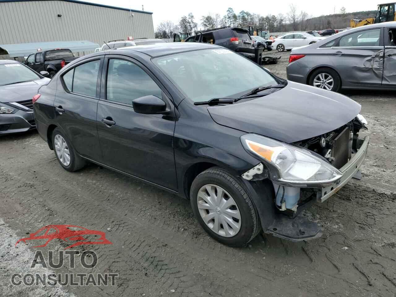 NISSAN VERSA 2018 - 3N1CN7AP1JL860855