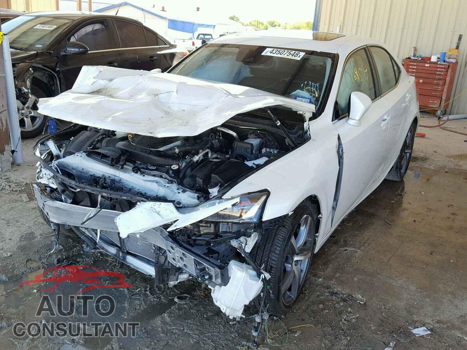 LEXUS IS 2017 - JTHBA1D26H5039213