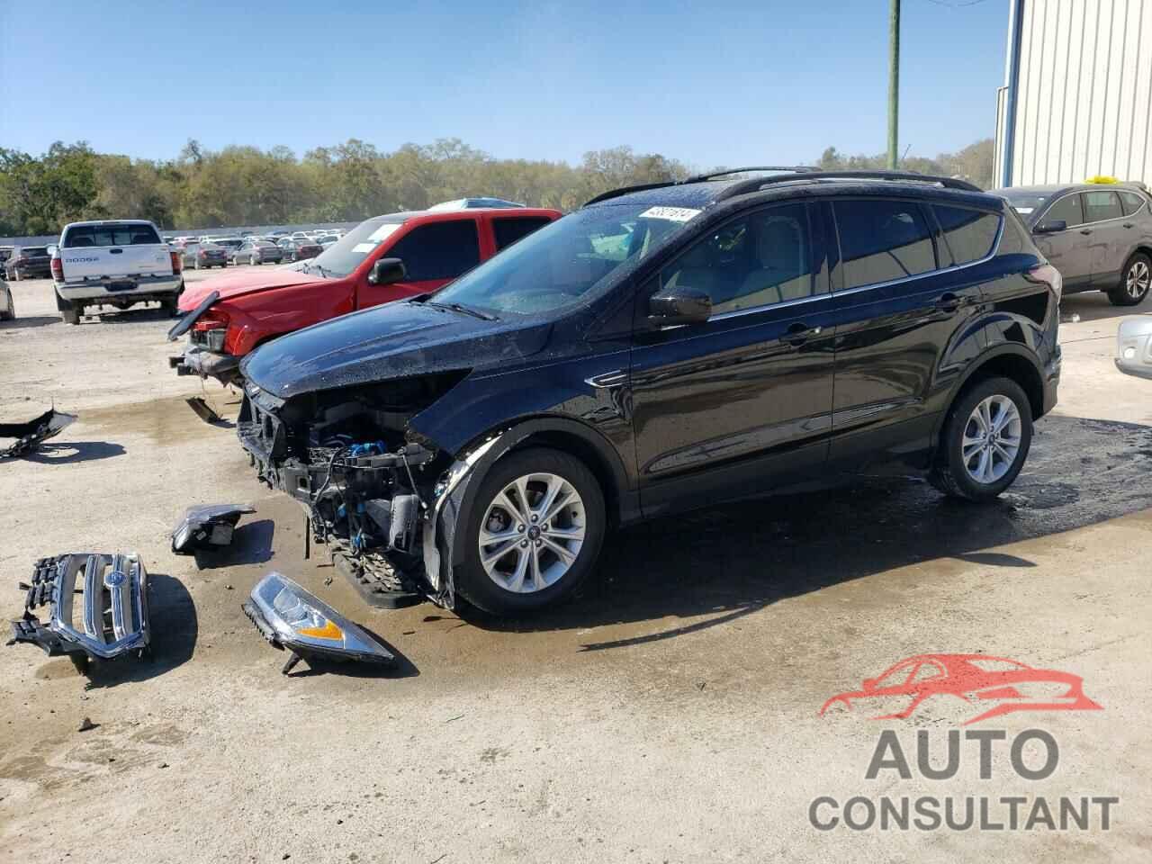 FORD ESCAPE 2018 - 1FMCU0HD5JUD14984