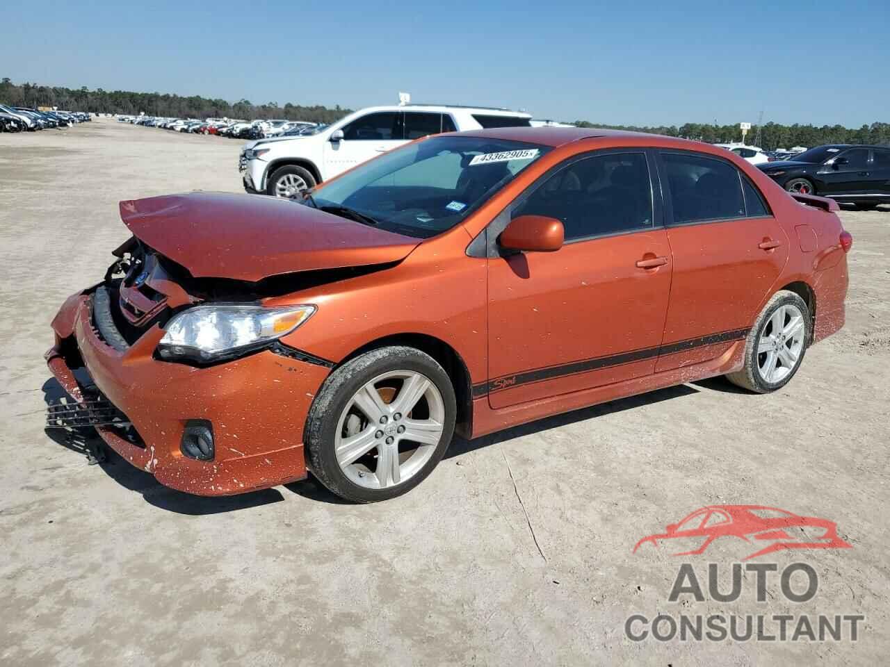 TOYOTA COROLLA 2013 - 2T1BU4EE3DC076011
