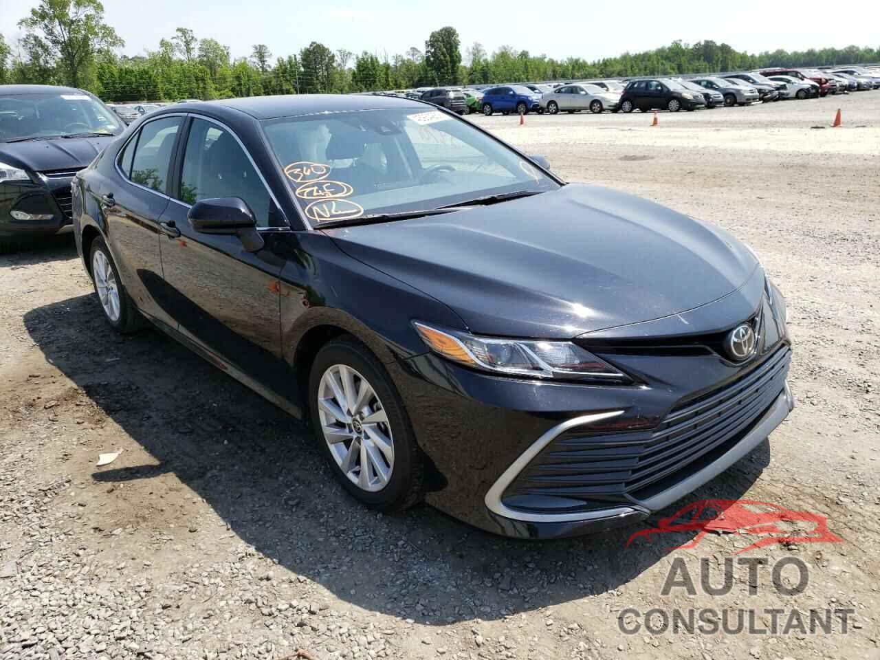 TOYOTA CAMRY 2021 - 4T1C11AK1MU577470