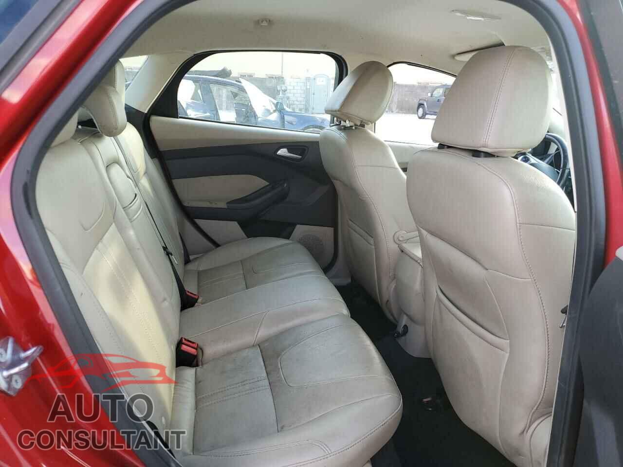 FORD FOCUS 2012 - 1FAHP3M29CL462464