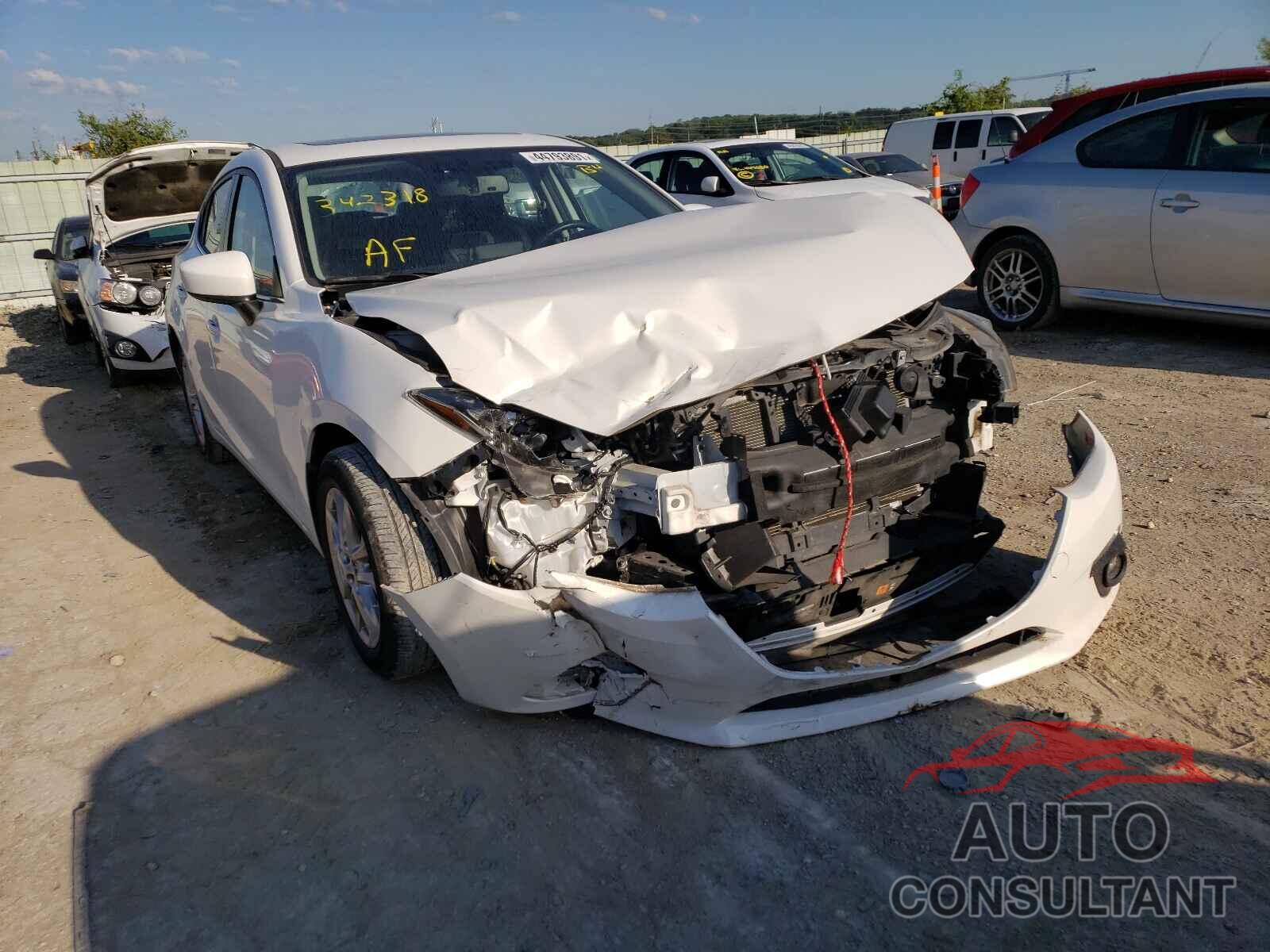 MAZDA 3 2016 - JM1BM1N70G1342318