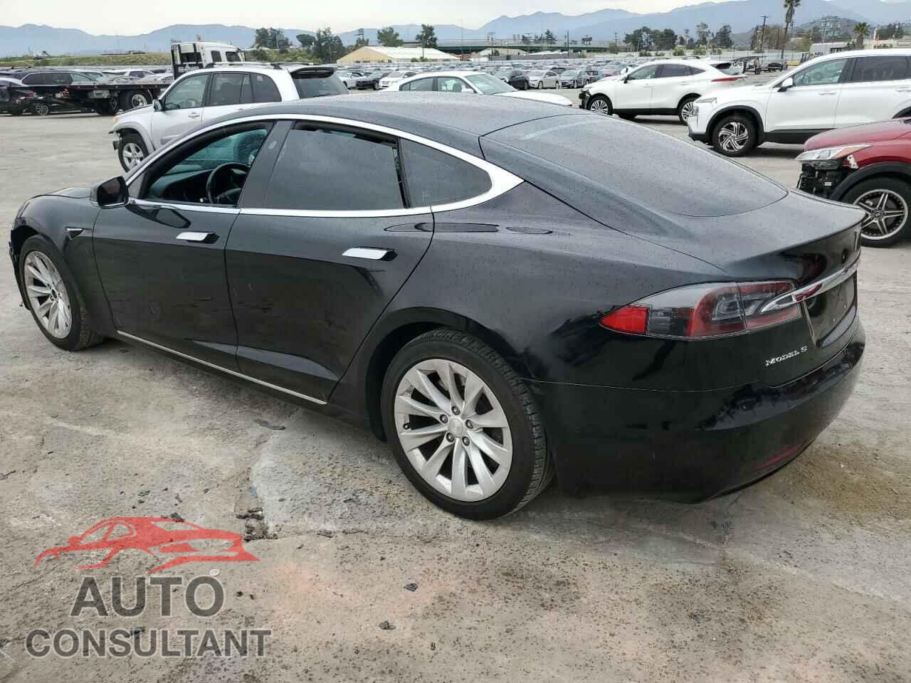 TESLA MODEL S 2018 - 5YJSA1E23JF280716