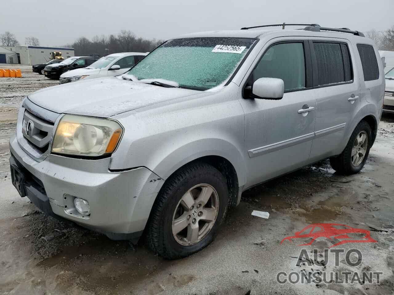 HONDA PILOT 2010 - 5FNYF4H51AB013206