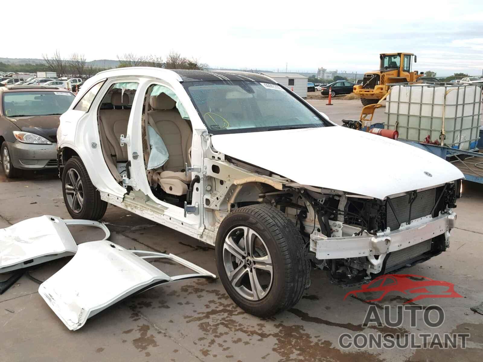 MERCEDES-BENZ GLC 300 2018 - WDC0G4JB6JV026409