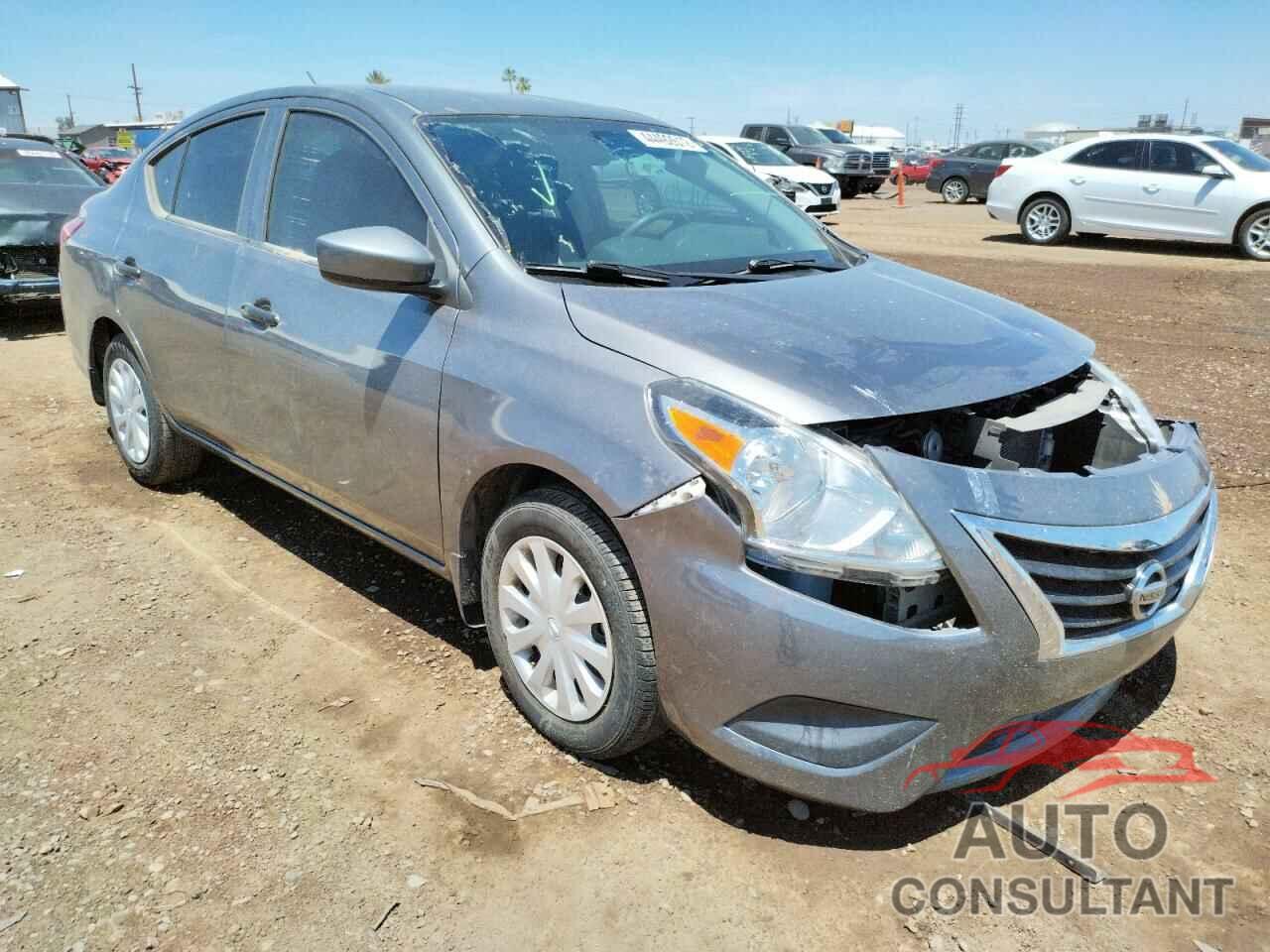 NISSAN VERSA 2017 - 3N1CN7AP8HL801781