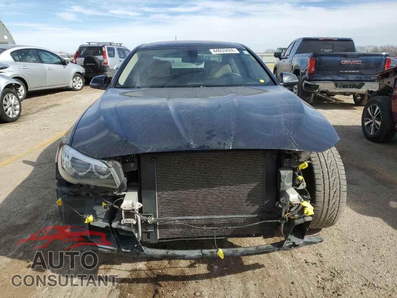 BMW 5 SERIES 2016 - WBA5A5C57GG347301