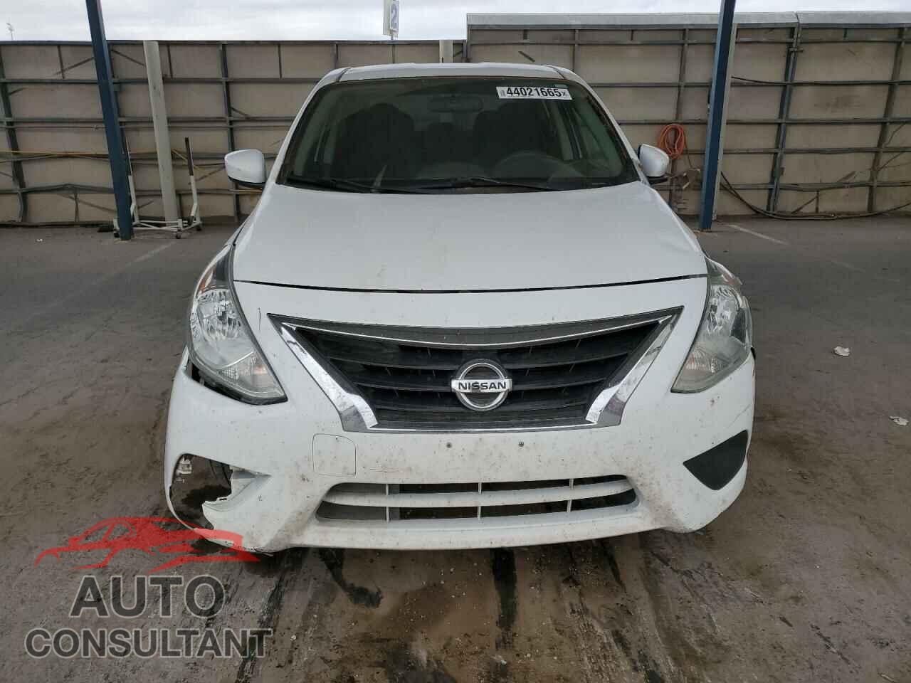 NISSAN VERSA 2017 - 3N1CN7AP5HL883887