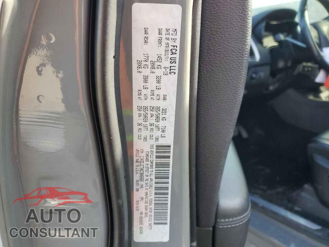 DODGE DURANGO 2019 - 1C4SDJCT0KC806866