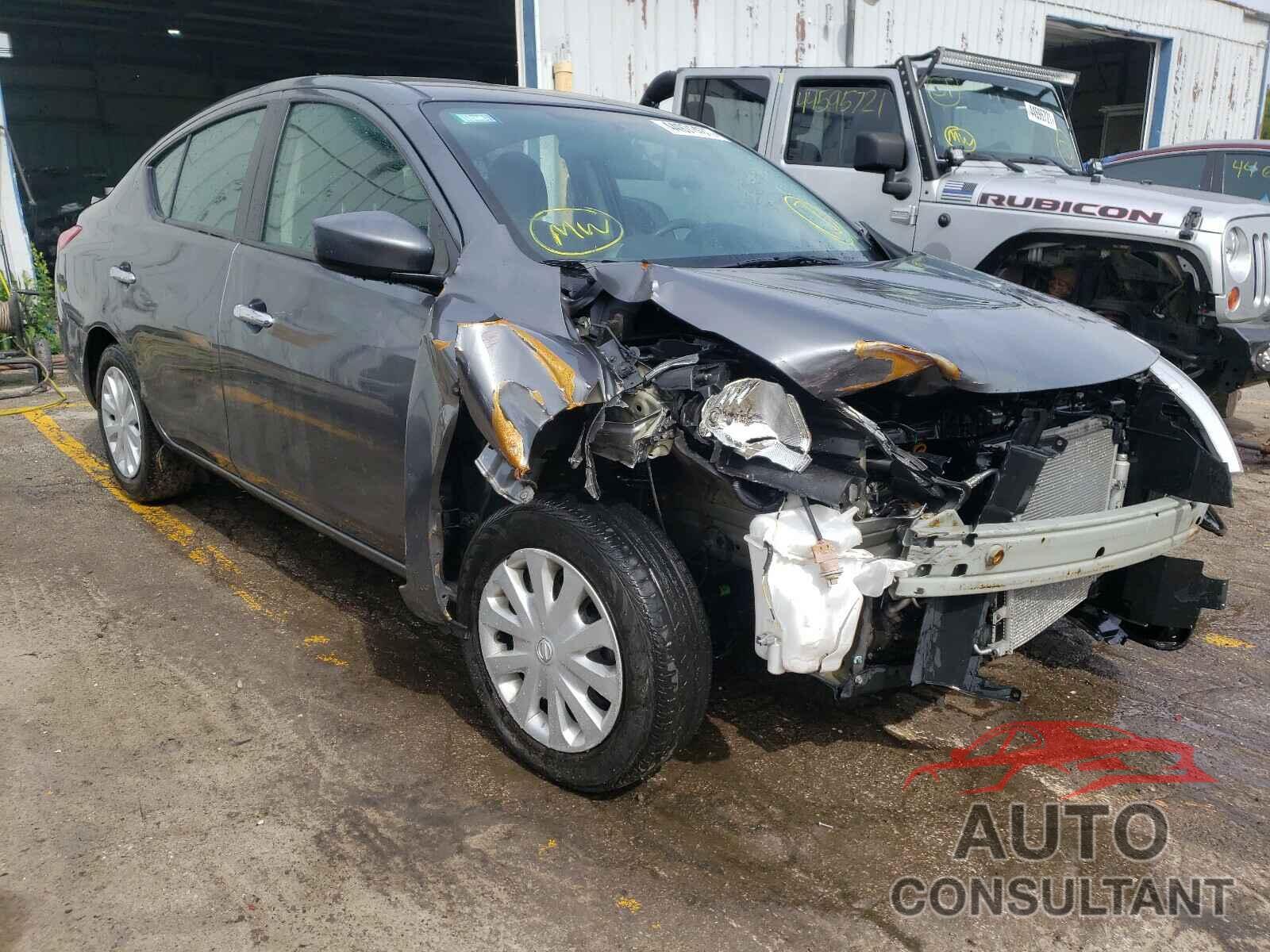 NISSAN VERSA 2019 - 3N1CN7AP5KL847642