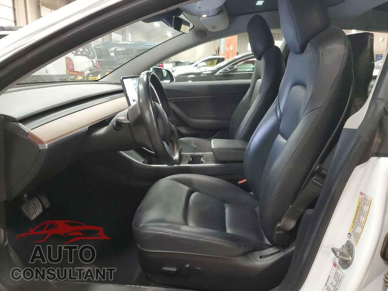 TESLA MODEL 3 2018 - 5YJ3E1EB1JF067062