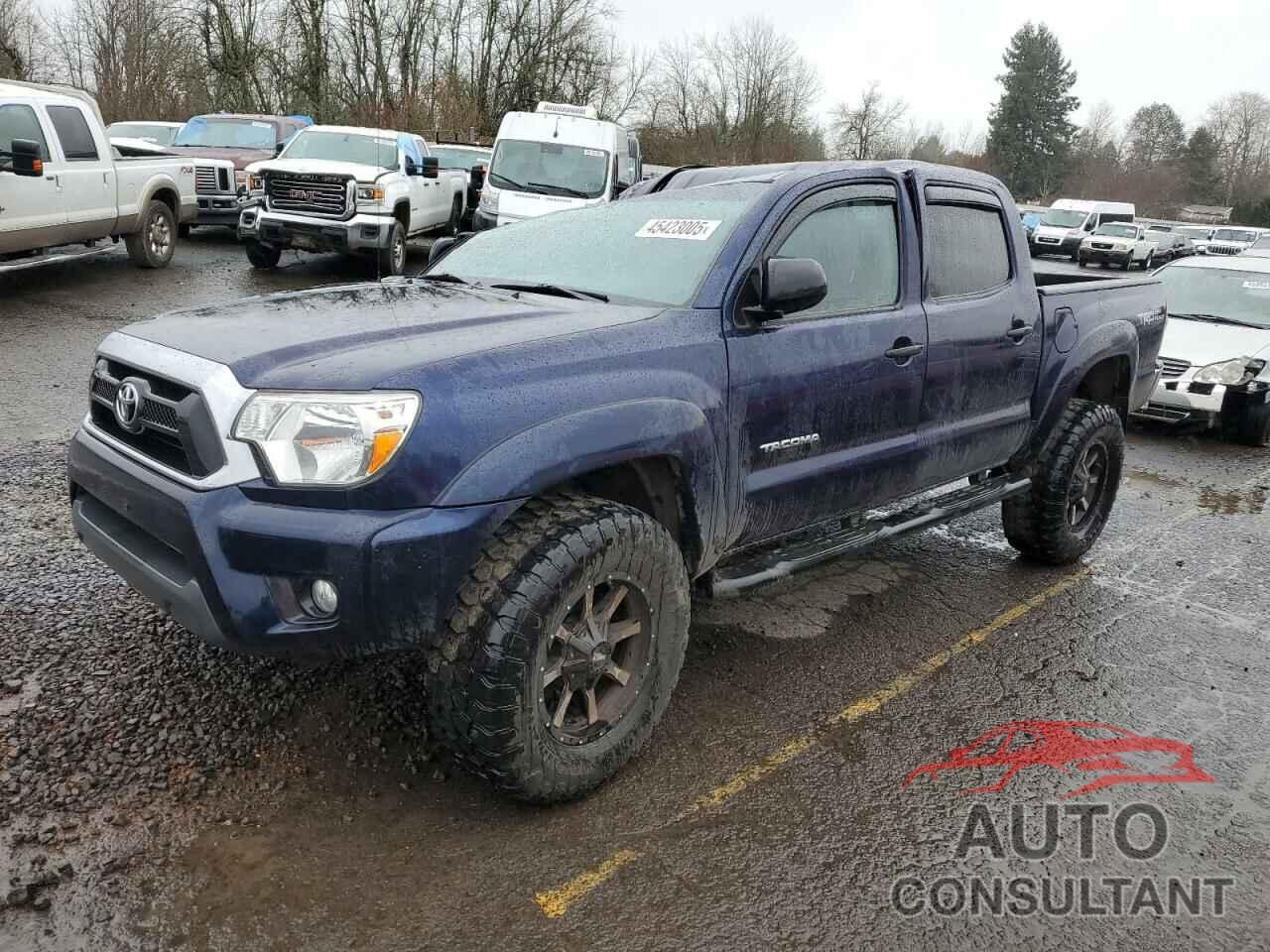 TOYOTA TACOMA 2013 - 3TMLU4EN4DM115071