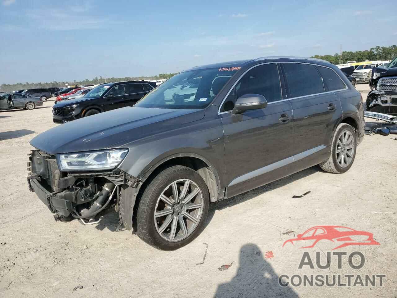 AUDI Q7 2018 - WA1LHAF73JD040447