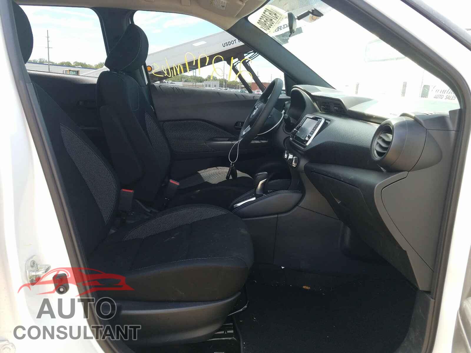 NISSAN KICKS 2019 - 3N1CP5CU3KL513191