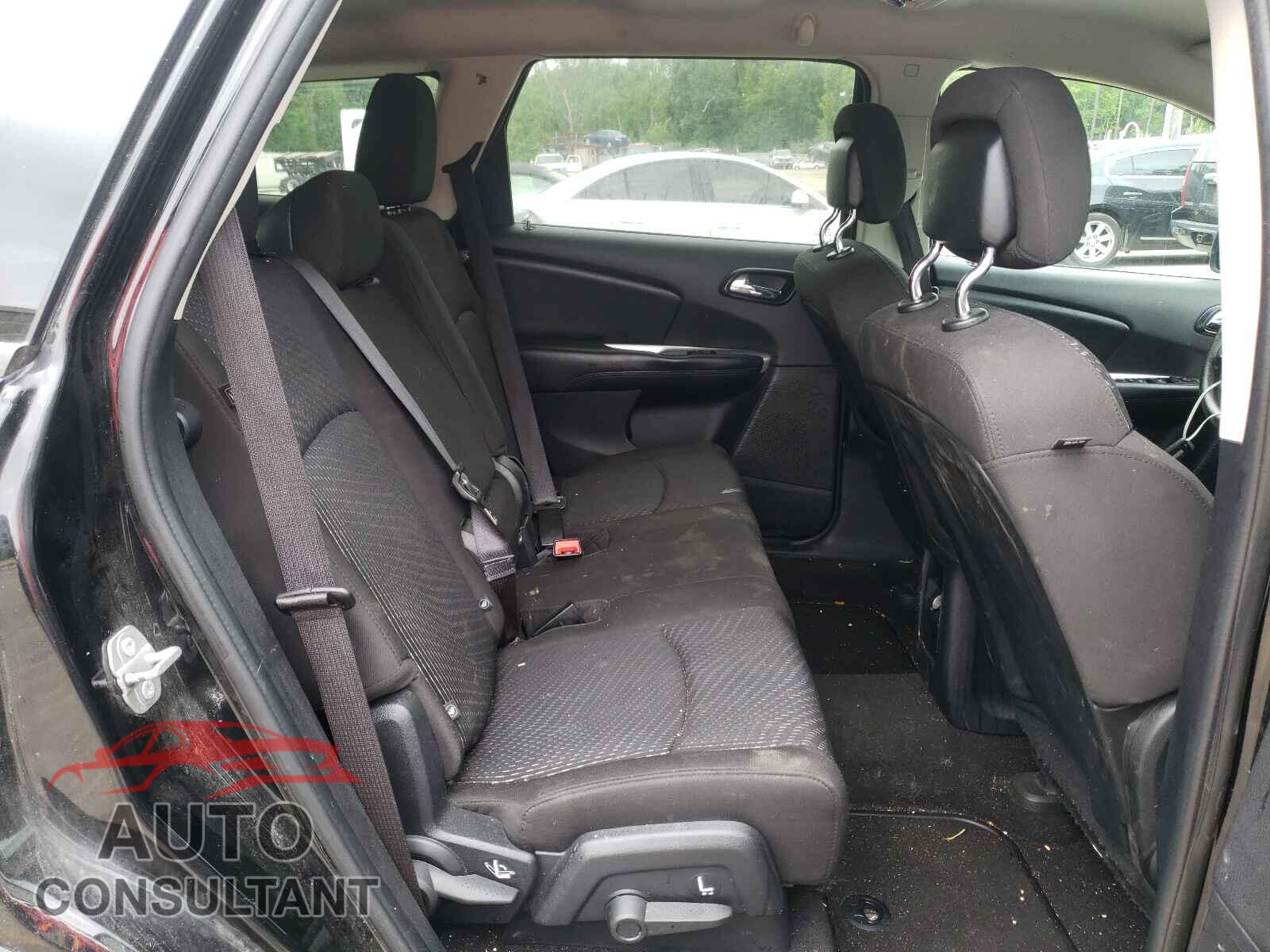 DODGE JOURNEY 2017 - 3C4PDCBG2HT571812